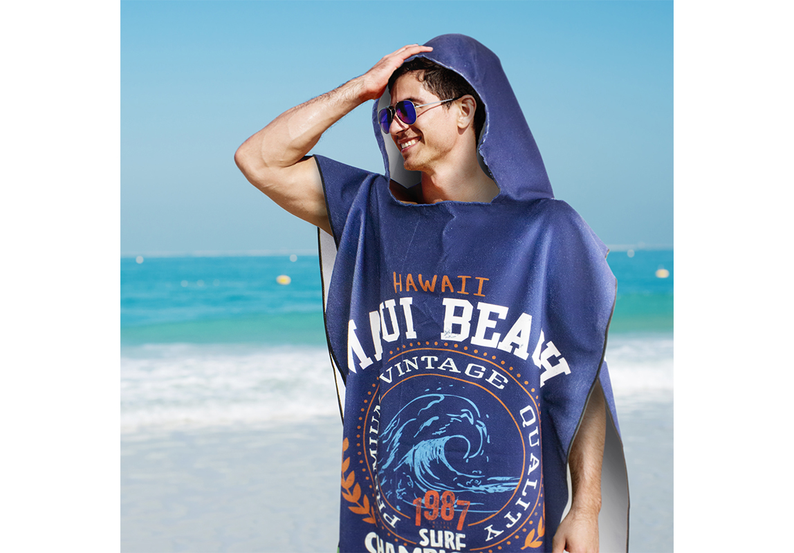 Adult Hooded Towel Features
